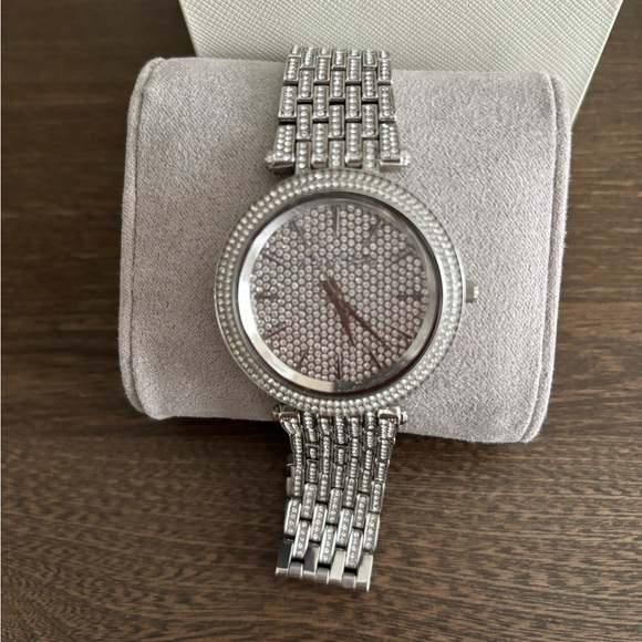 NEW MICHAEL KORS “GLITZ DARCI” MK3779 WATCH - Picture 3 of 5